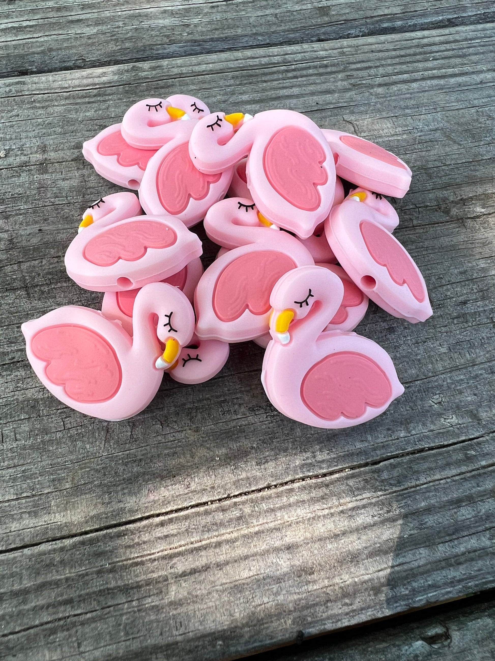 Flamingo Beads – Candrilli Craft Co