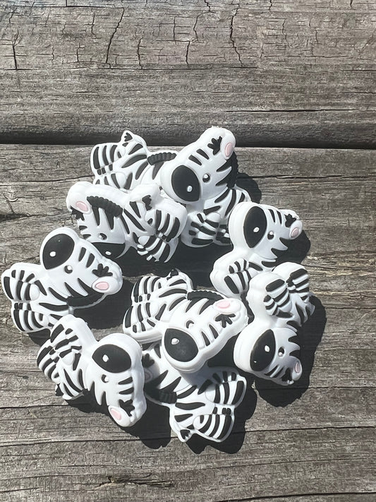 Zebra Focal Bead - Candrilli Craft Co